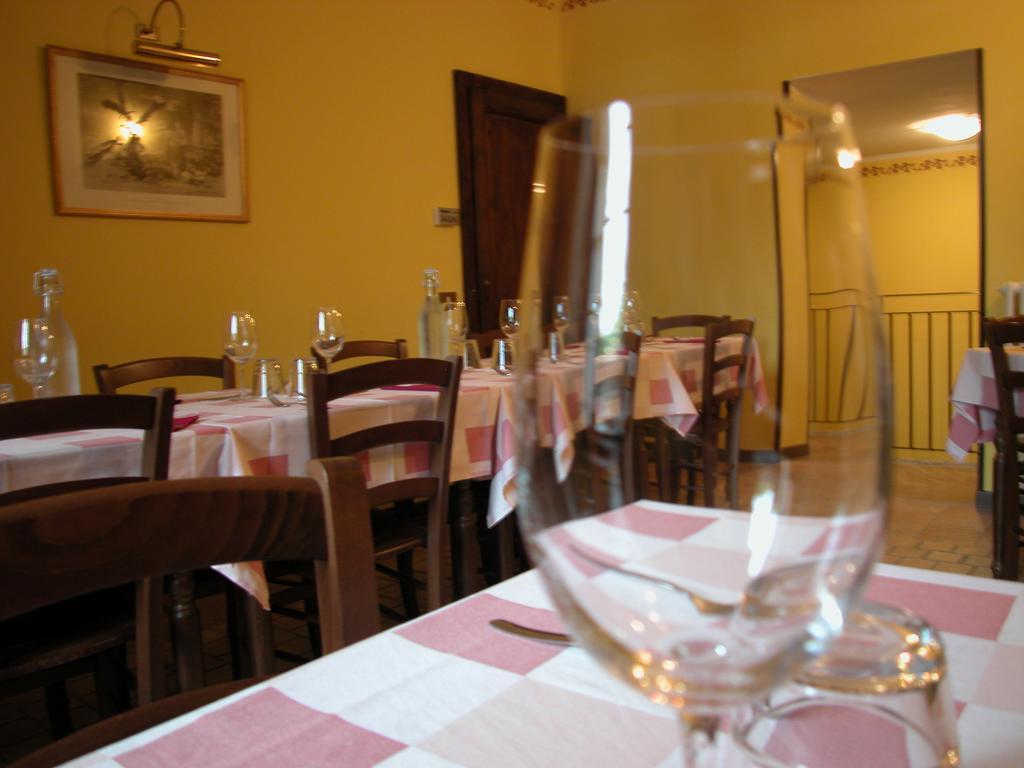 Agriturismo Casa Garello Salice Terme Luaran gambar
