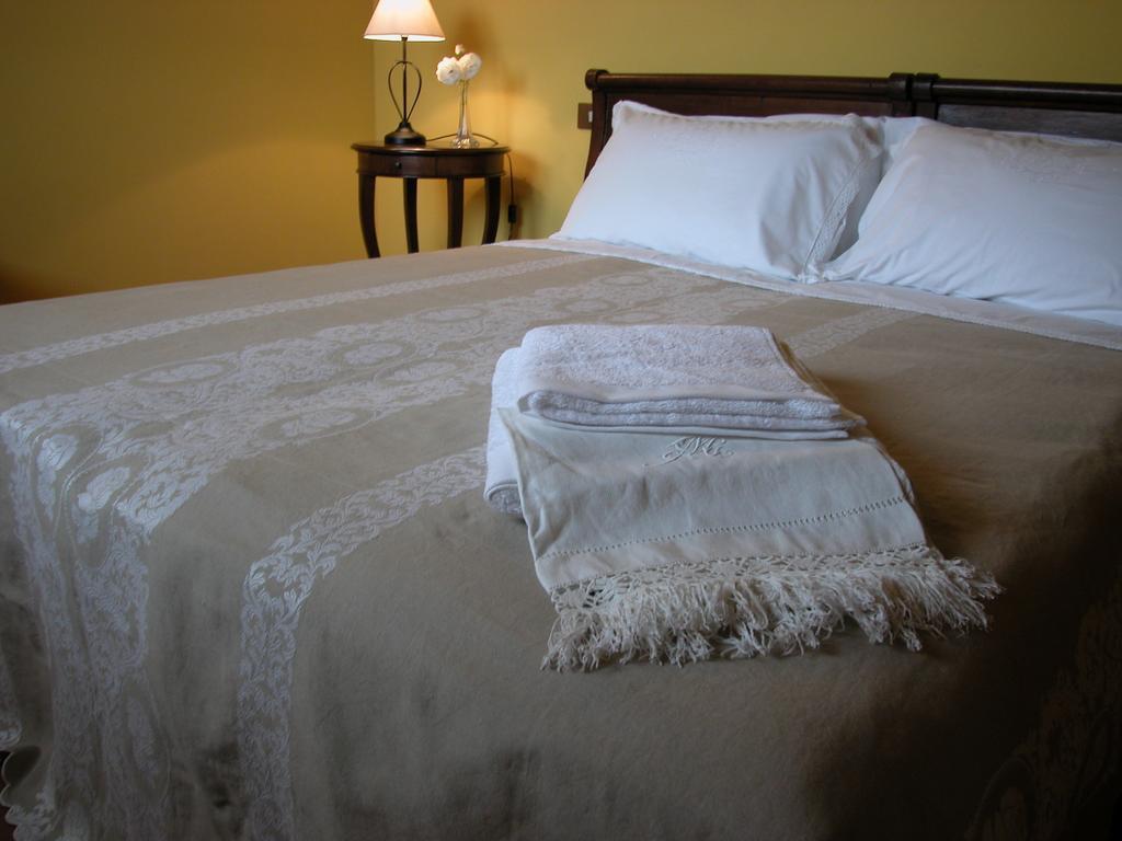Agriturismo Casa Garello Salice Terme Bilik gambar