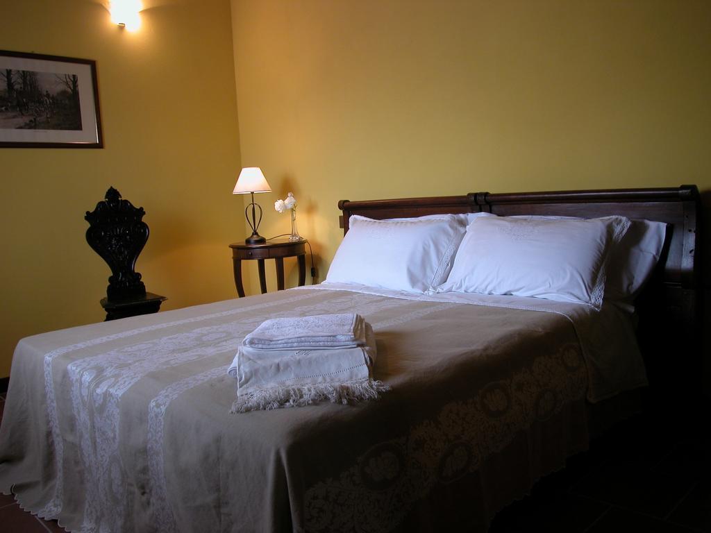 Agriturismo Casa Garello Salice Terme Bilik gambar